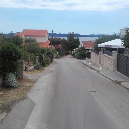 Apartmani Rosanda 2 Petrčane Exterior foto